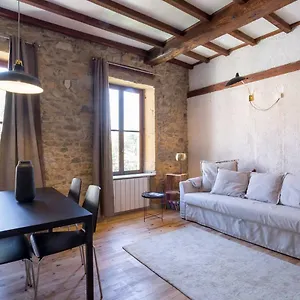 Appartamento Sur Les Hauteurs Du Vieux, Lione