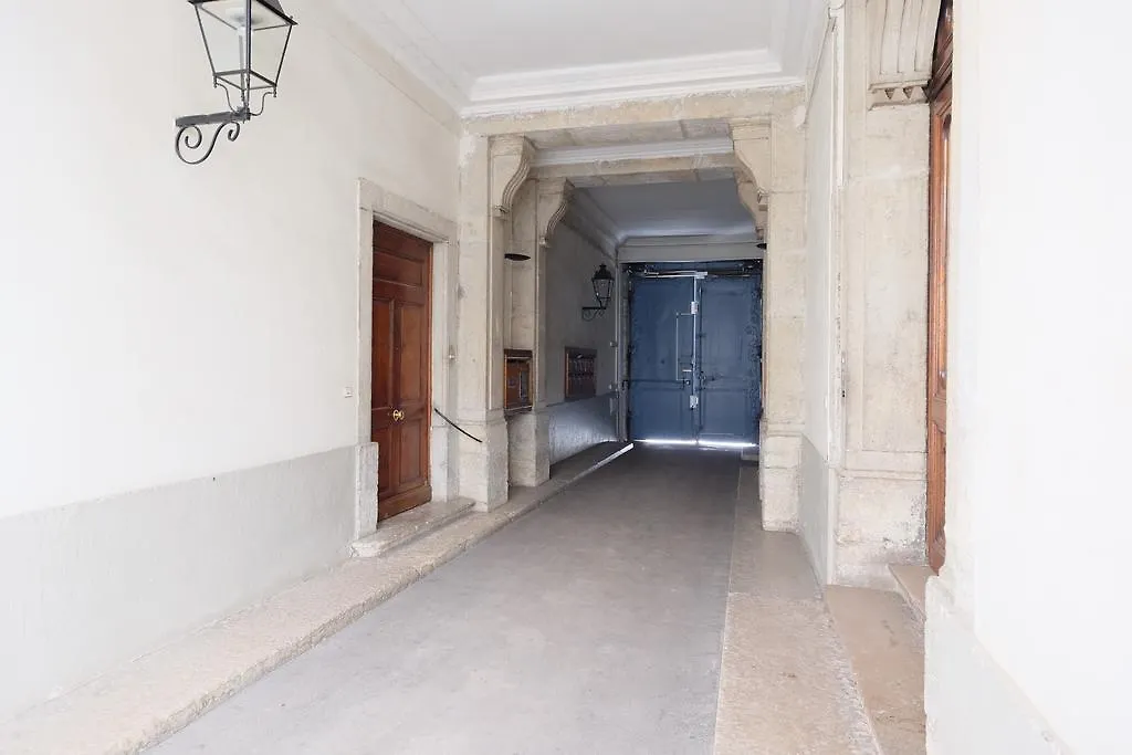 Honore - Suites Bellecour Lyon